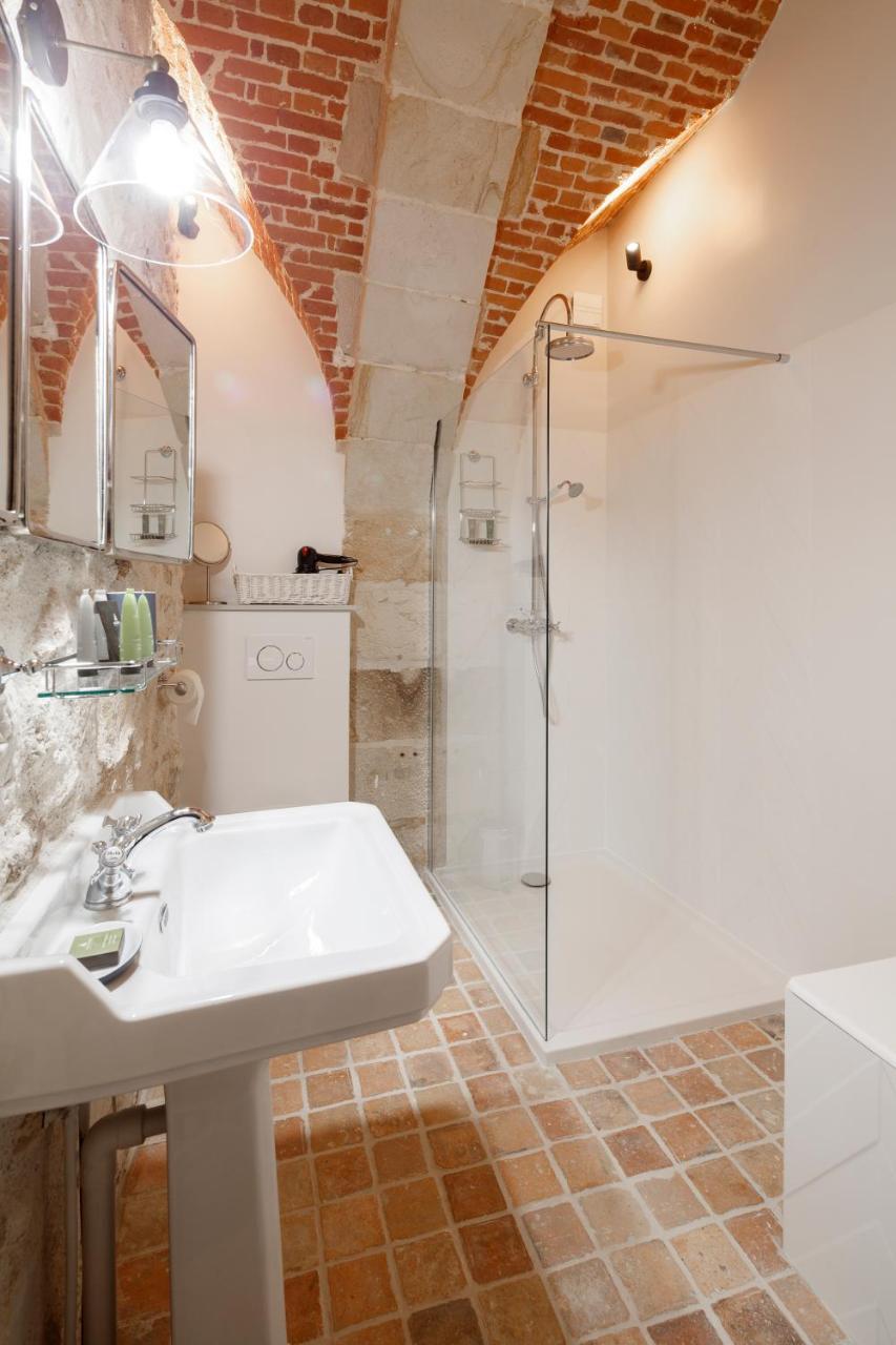 Apartamento Le Domaine De Fleury - Pierres D'Histoire Exterior foto